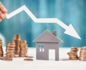 Average New Zealand house price back to $900,000