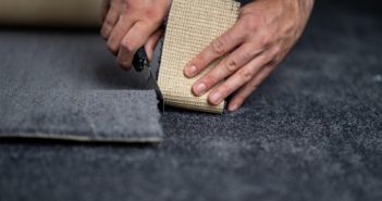 Support for the home side. Hundreds of state homes around New Zealand will be fitted with wool carpet.